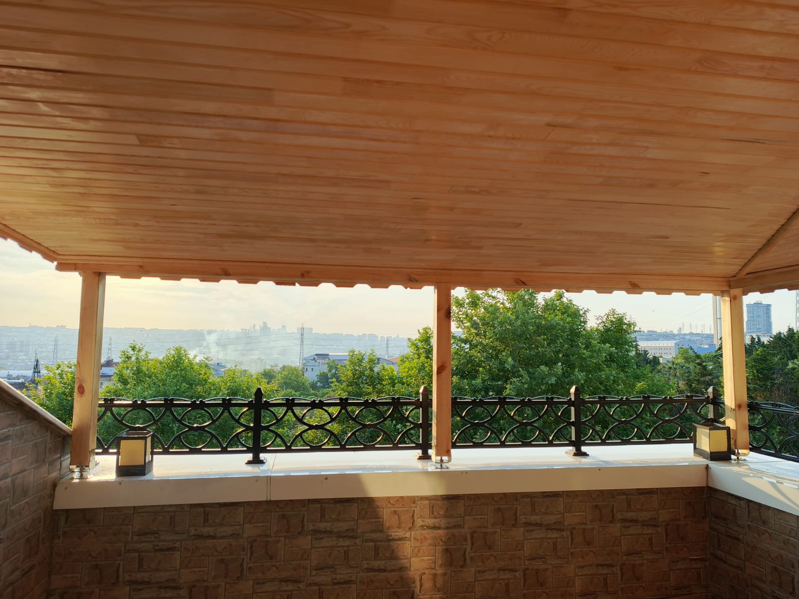 Küçükçekmece Ahşap Pergole Yapımı